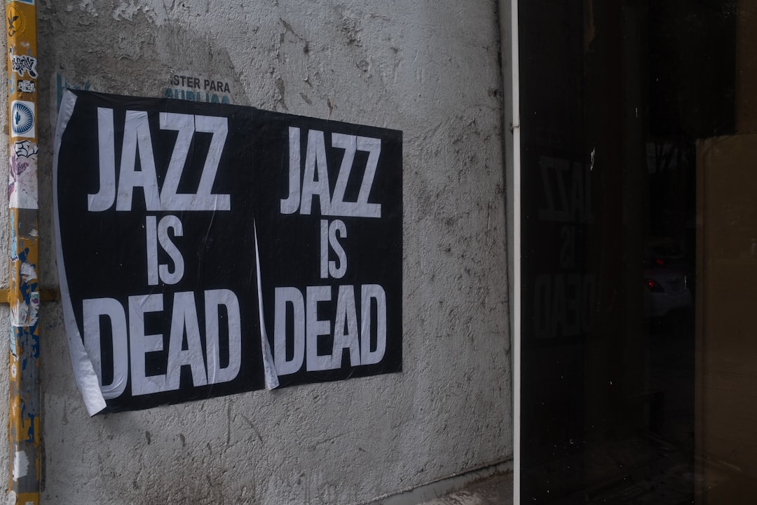 Waarom is jazz een tijdloze muziekstijl? Waarom is jazz een tijdloze muziekstijl?