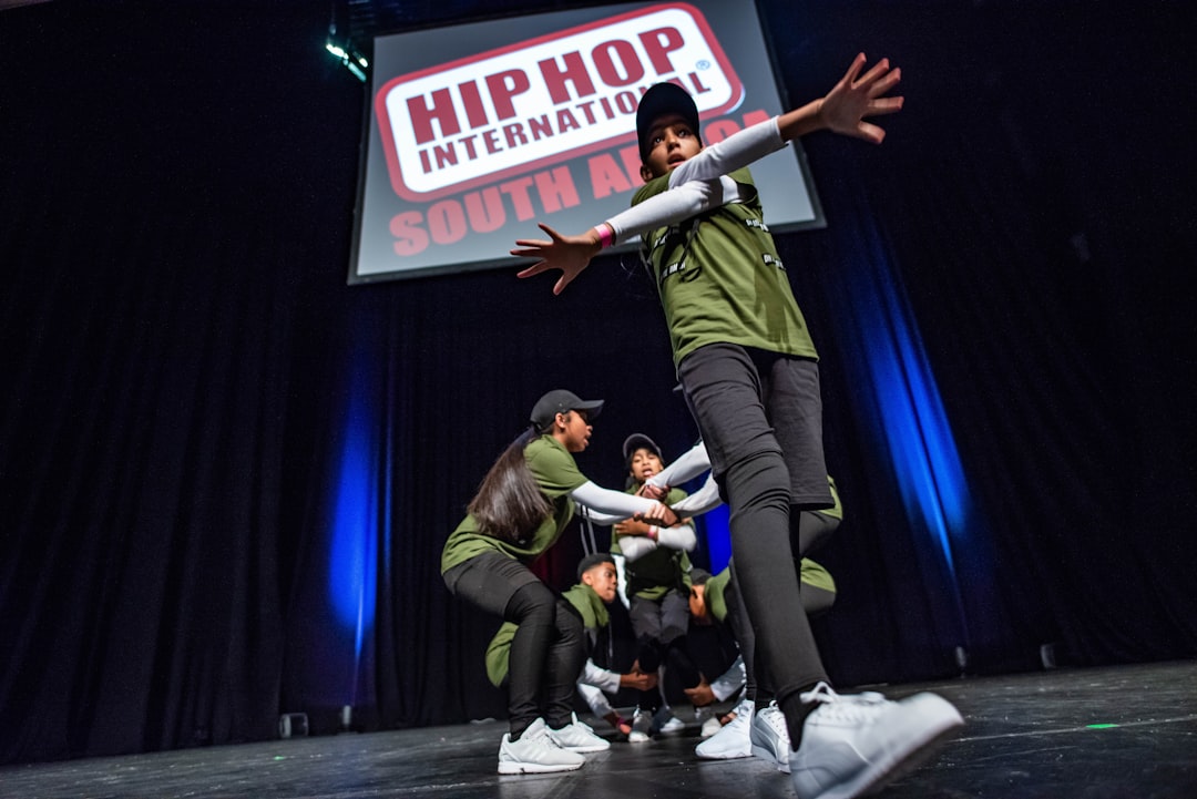 De impact van hiphop op de hedendaagse cultuur